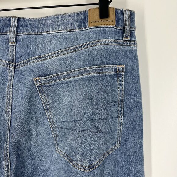 American Eagle Jeans Size 14 Womens Baggy Wide Leg Super High Rise Distressed - Picture 7 of 11